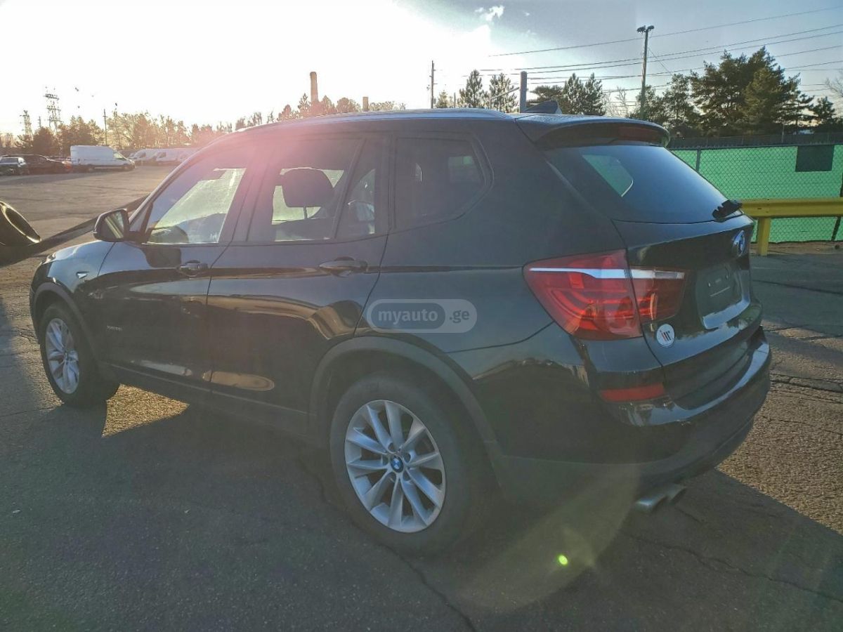 BMW X3 2016 — photo 2