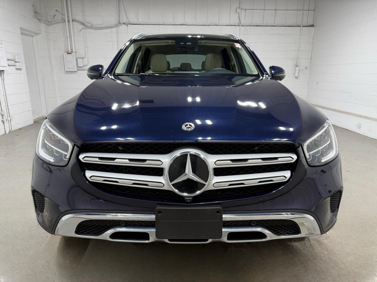 Mercedes-Benz GLC 300 2022 — photo 2