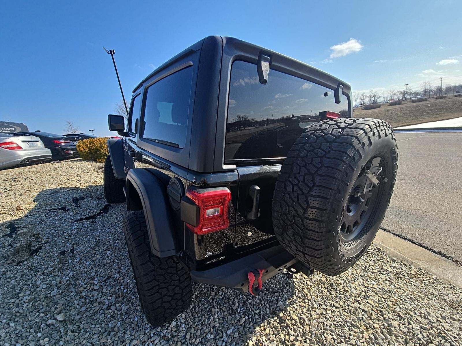 Jeep Wrangler 2020 — photo 2