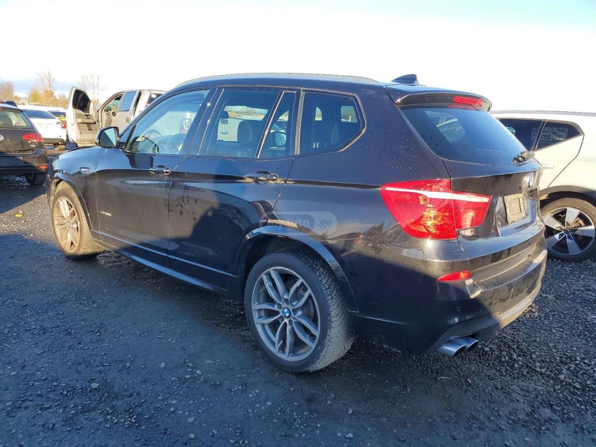 BMW X3 2016 — photo 2