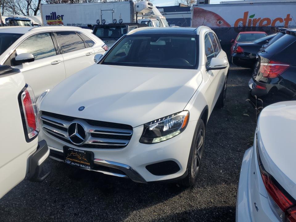Mercedes-Benz GLC 300 2016 — photo 2
