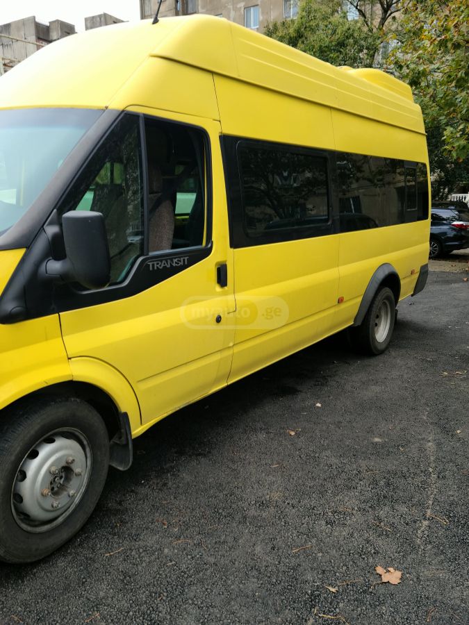 Ford Transit 2011 — photo 2
