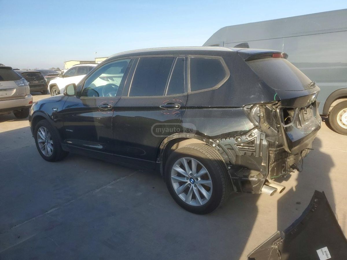 BMW X3 2017 — photo 2