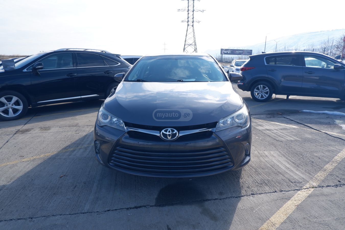 Toyota Camry 2014 — photo 2