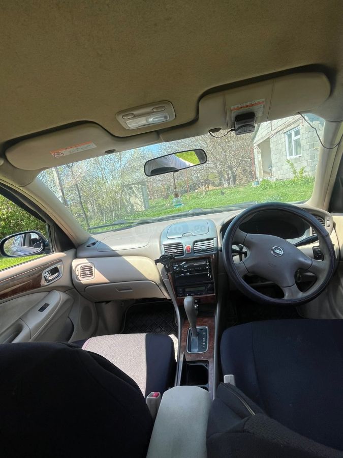 Nissan Bluebird 2003 — photo 2