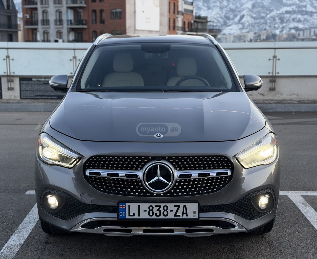 Mercedes-Benz GLA 250 2022 — photo 2