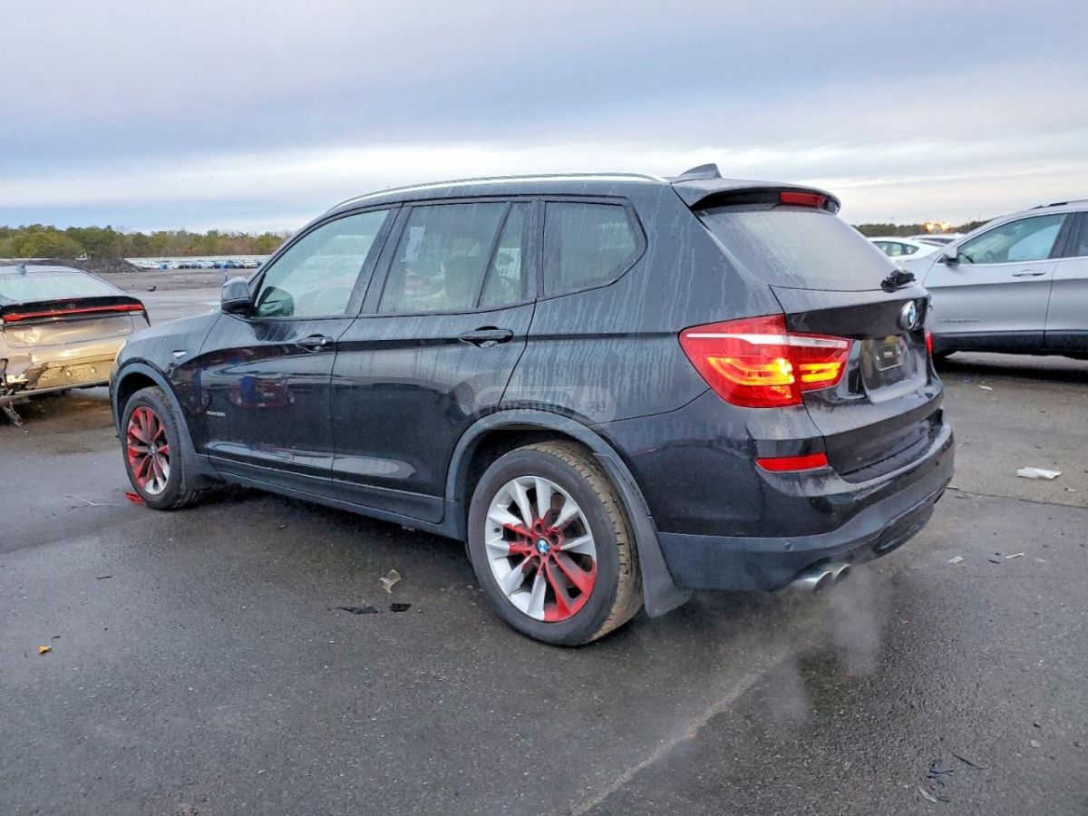 BMW X3 2015 — photo 2