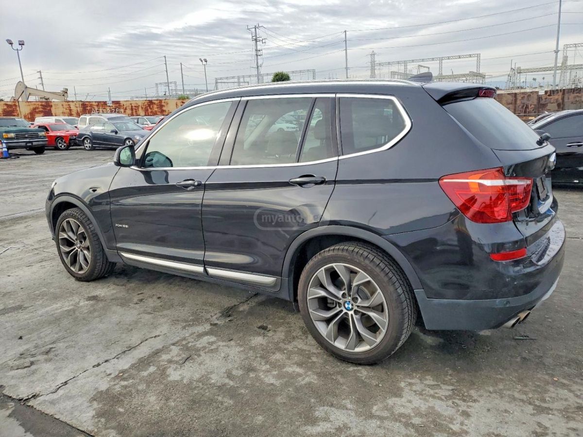 BMW X3 2015 — photo 2