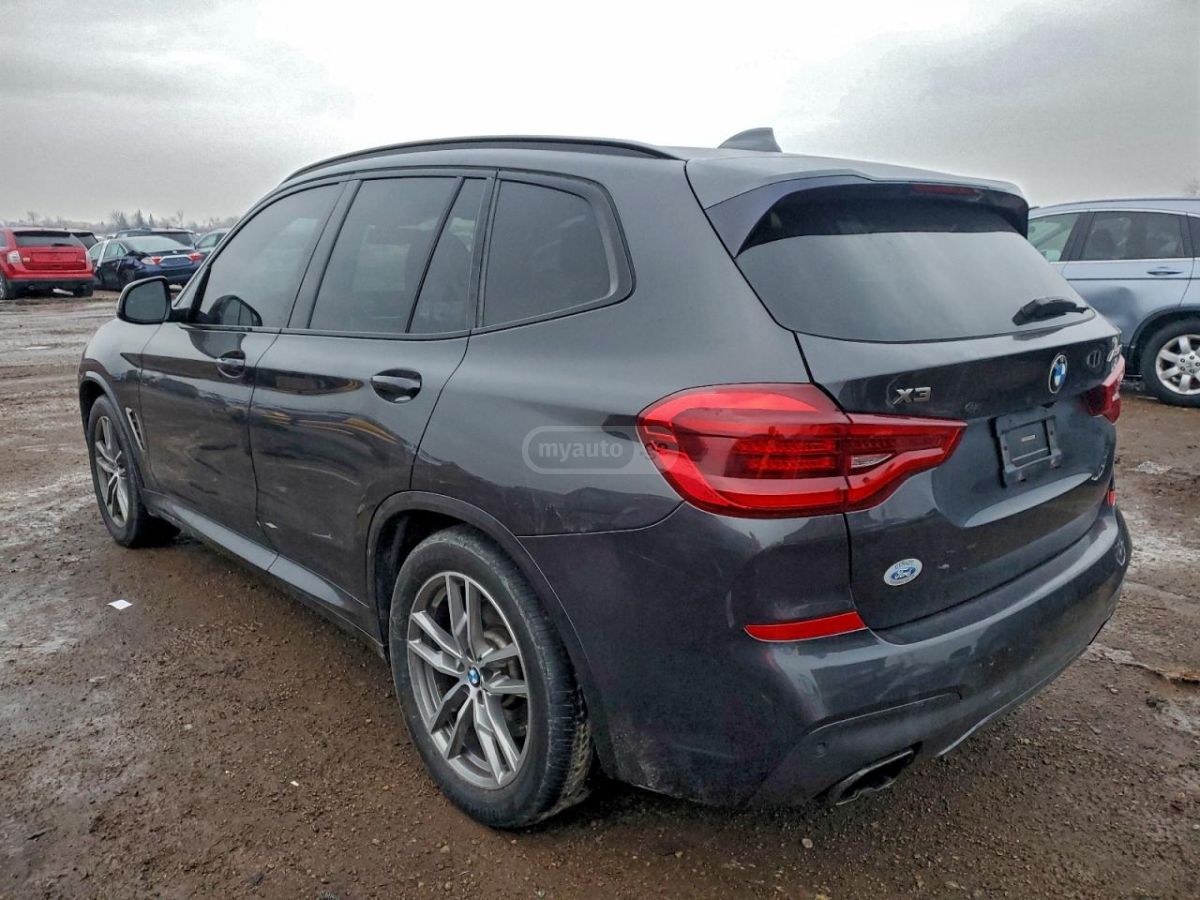 BMW X3 2018 — photo 2