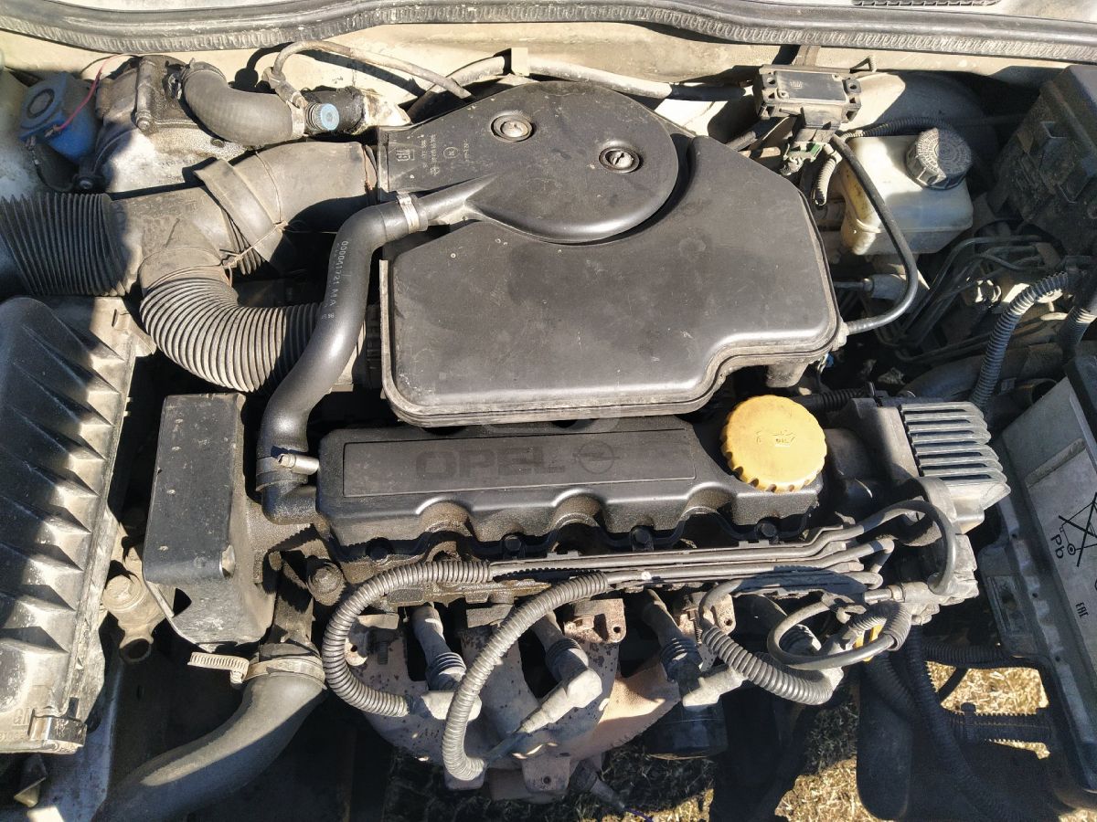 Opel Astra 1998 — photo 2