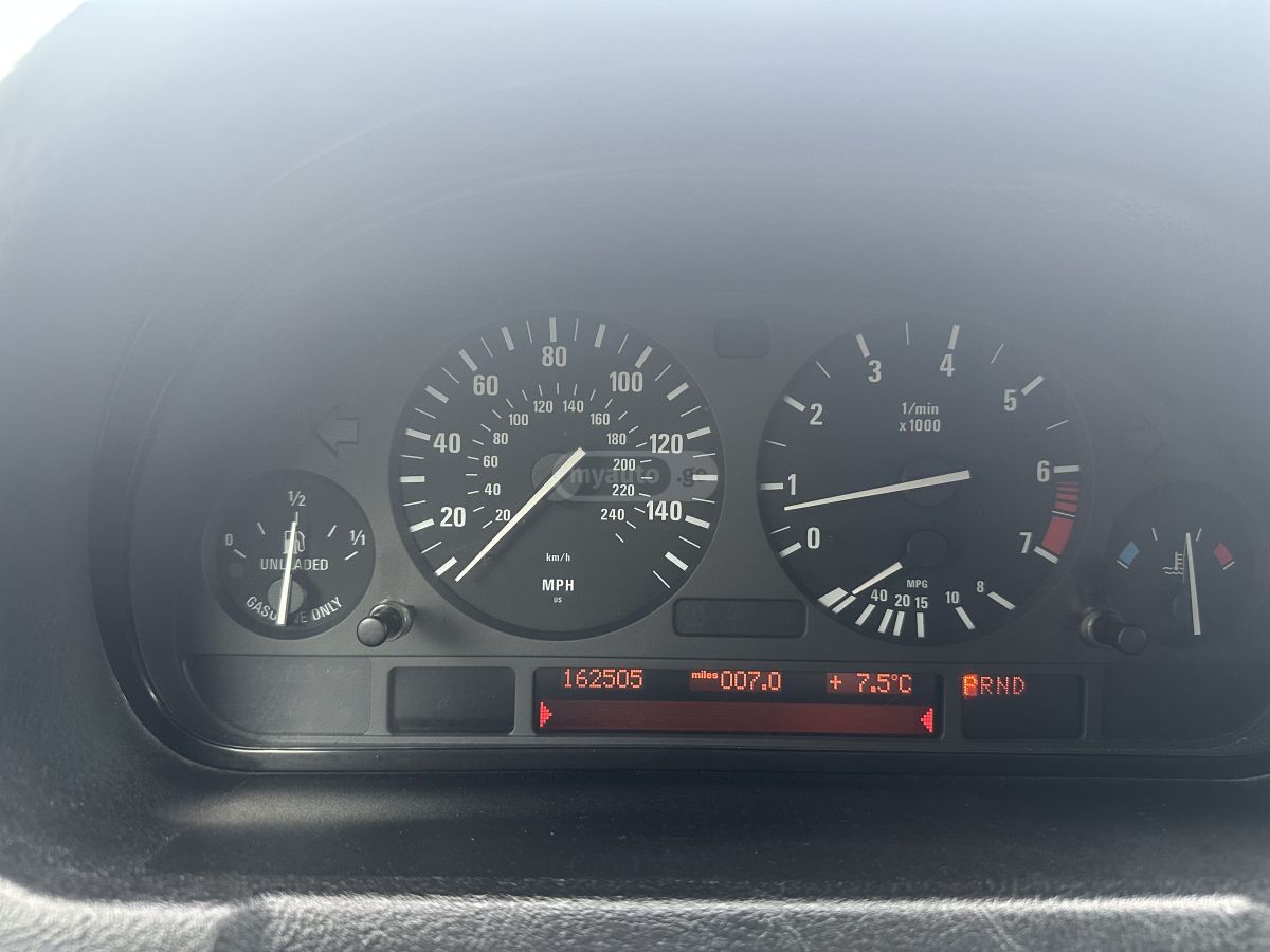 BMW X5 2005 — photo 2