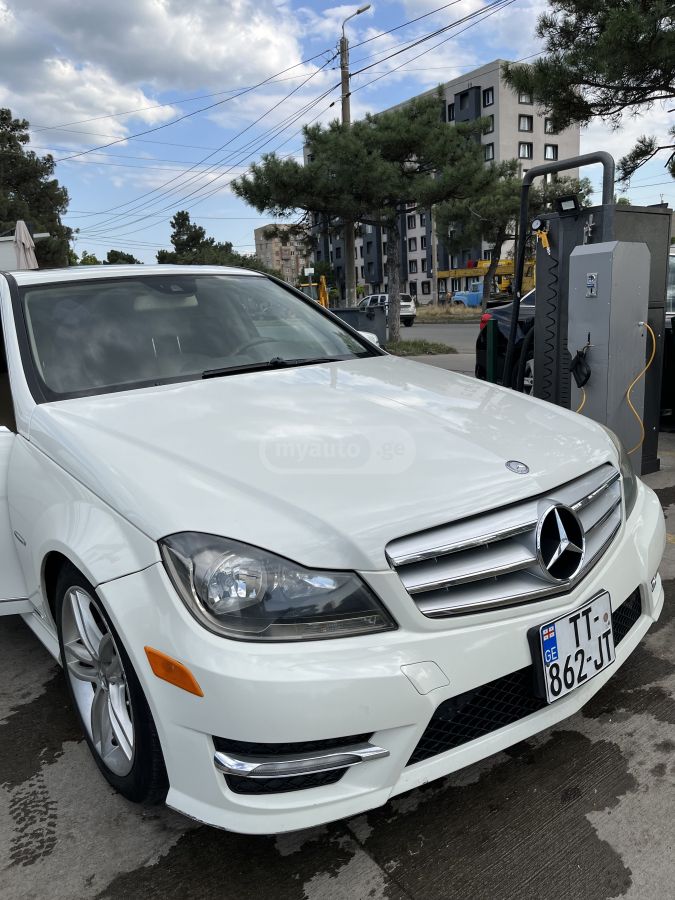 Mercedes-Benz C 250
