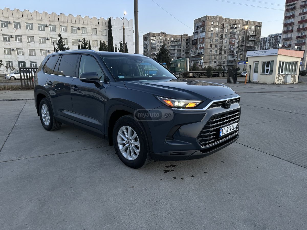 Toyota Grand Highlander 2024 — photo 2