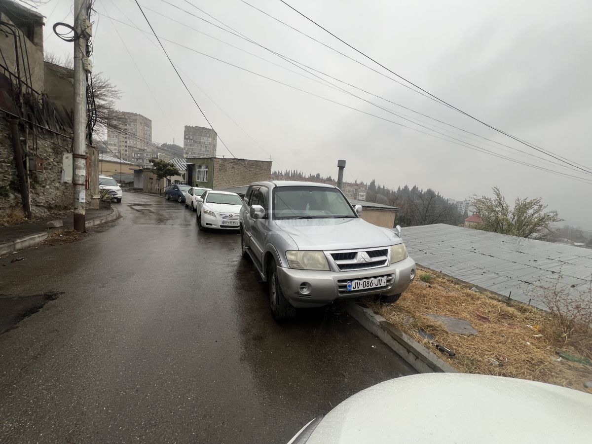 Mitsubishi Pajero 2003 — photo 2
