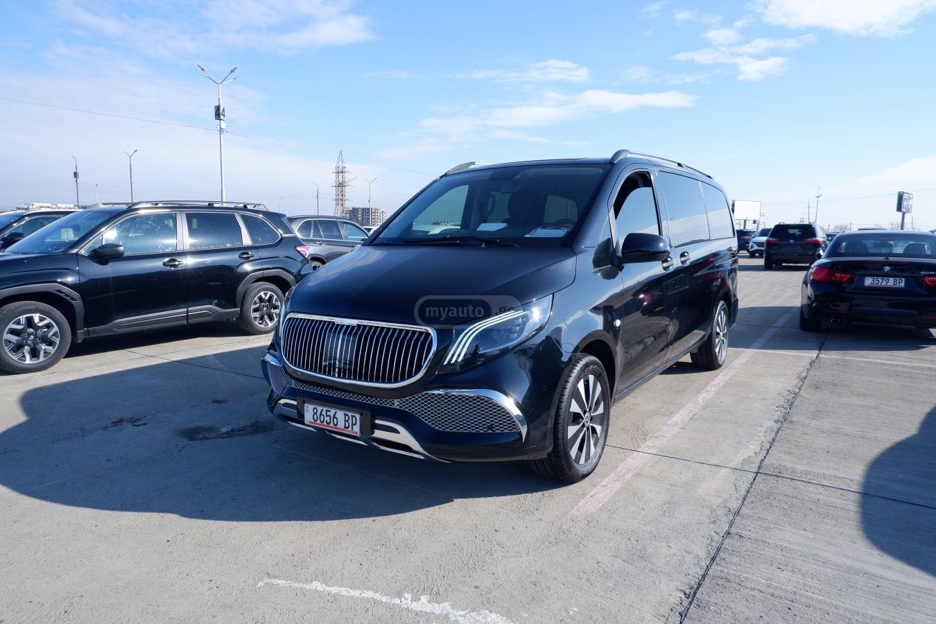 Mercedes-Benz Metris Passenger Van