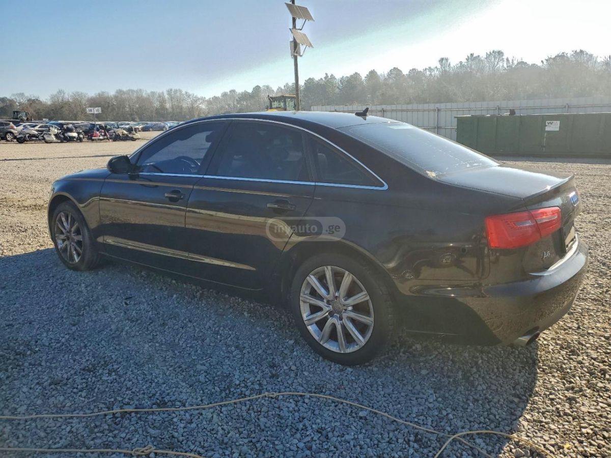 Audi A6 2015 — photo 2