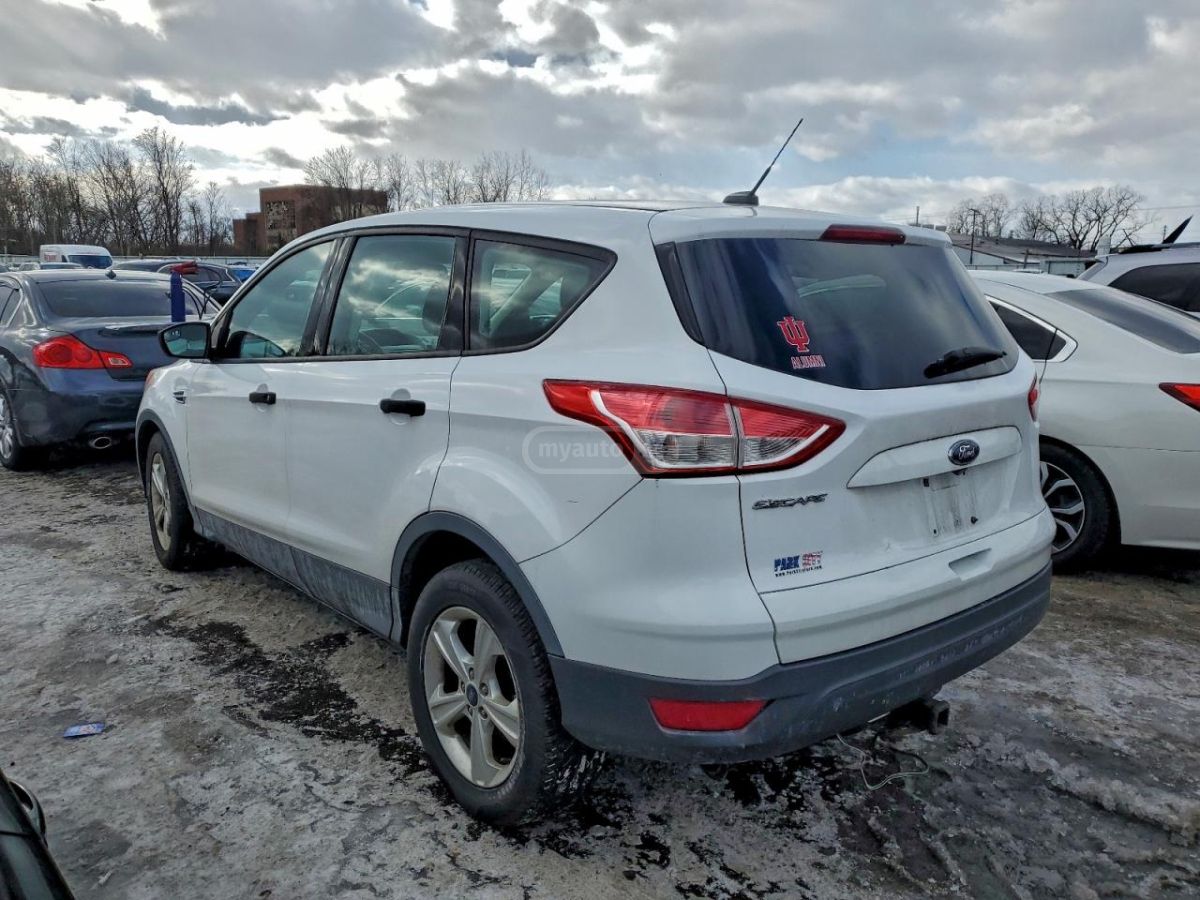 Ford Escape 2015 — photo 2