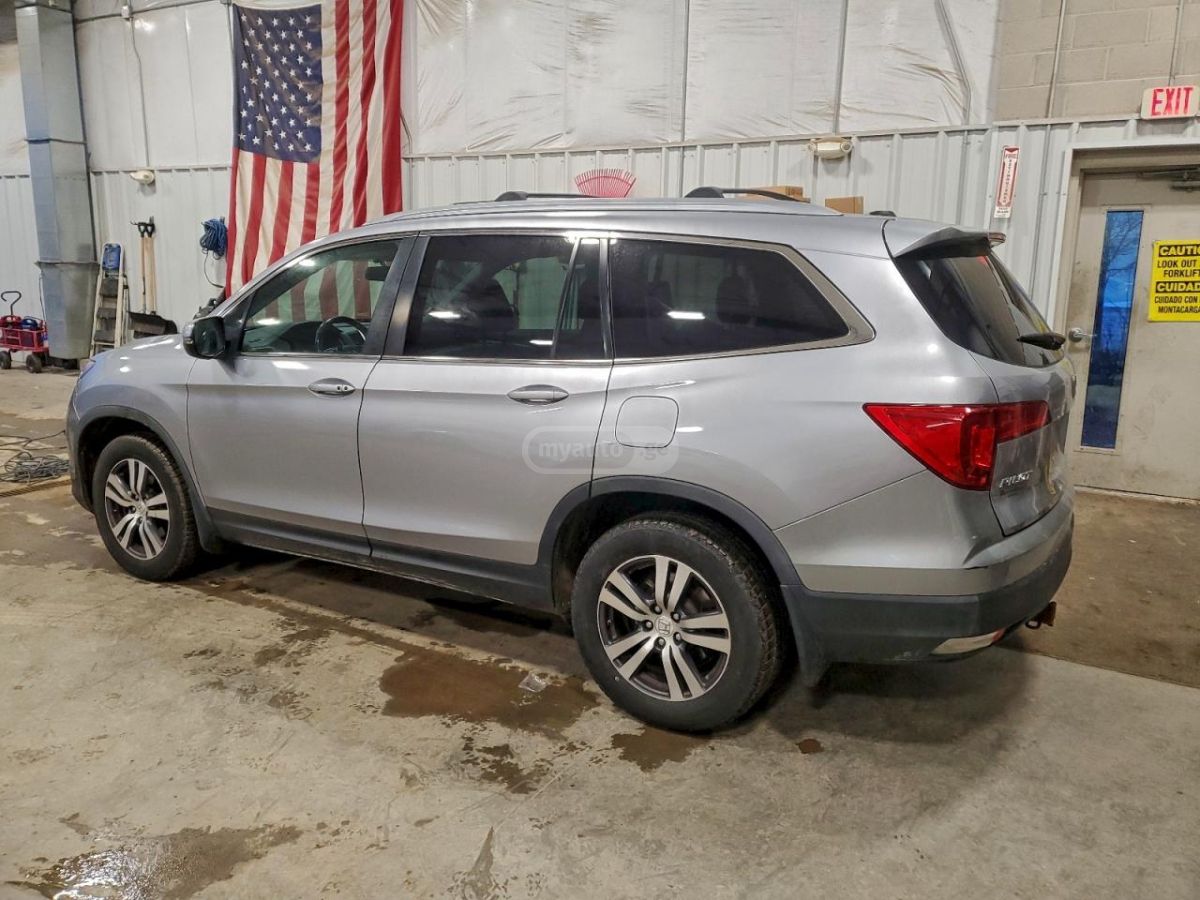 Honda Pilot 2017 — photo 2