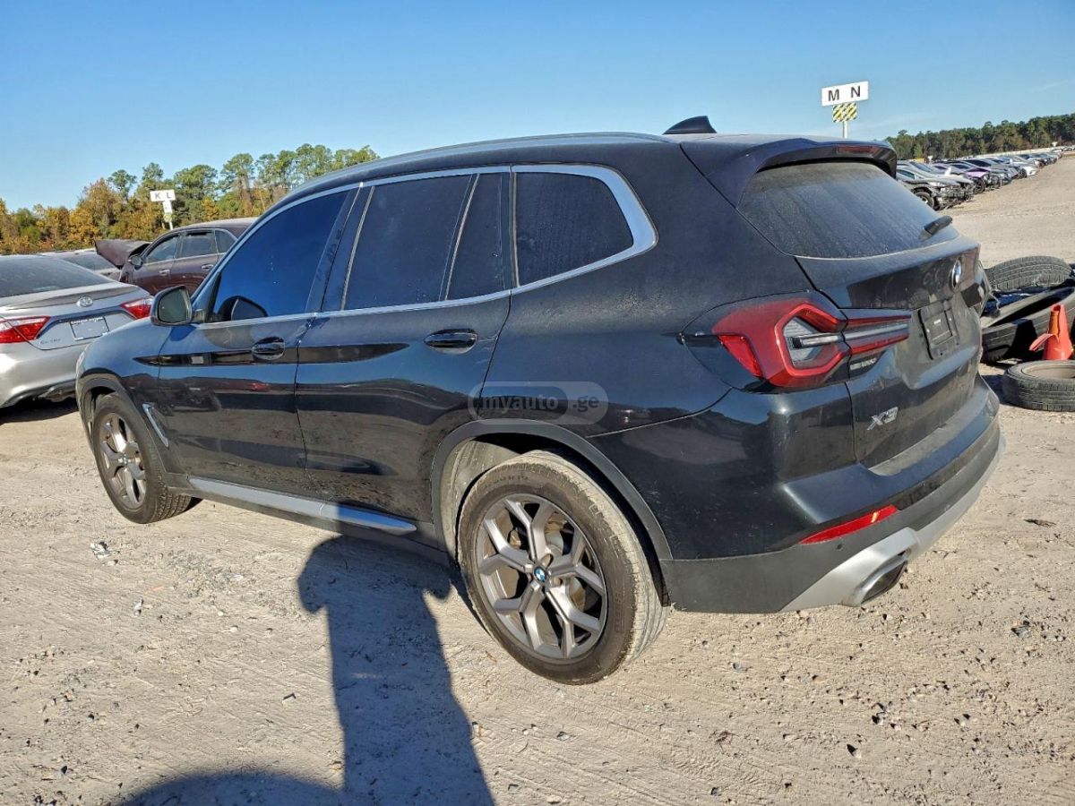 BMW X3 2022 — photo 2