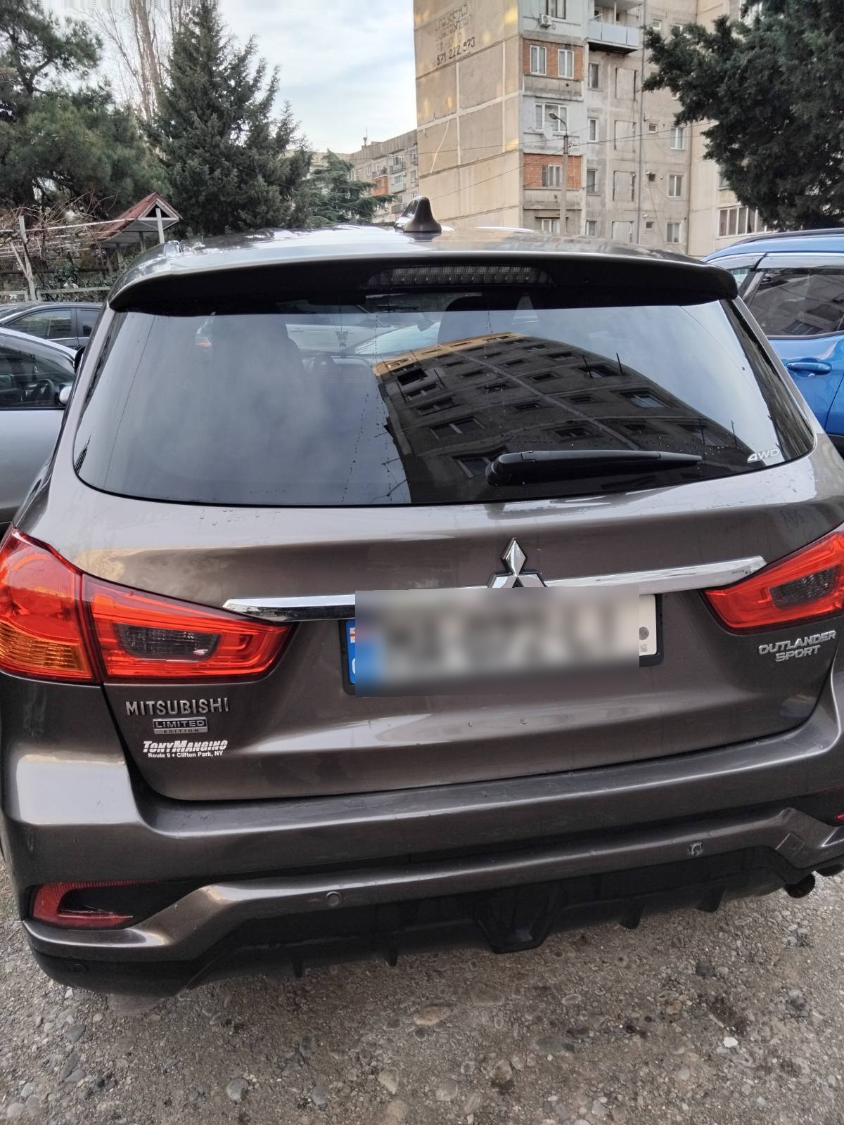 Mitsubishi Outlander Sport 2018 — photo 2