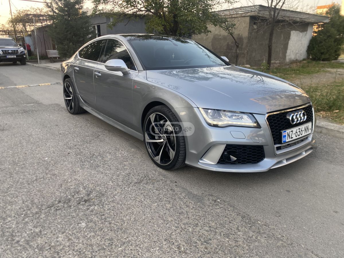 Audi A7 2013 — photo 2