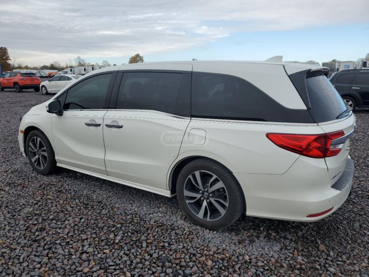 Honda Odyssey 2019 — photo 2
