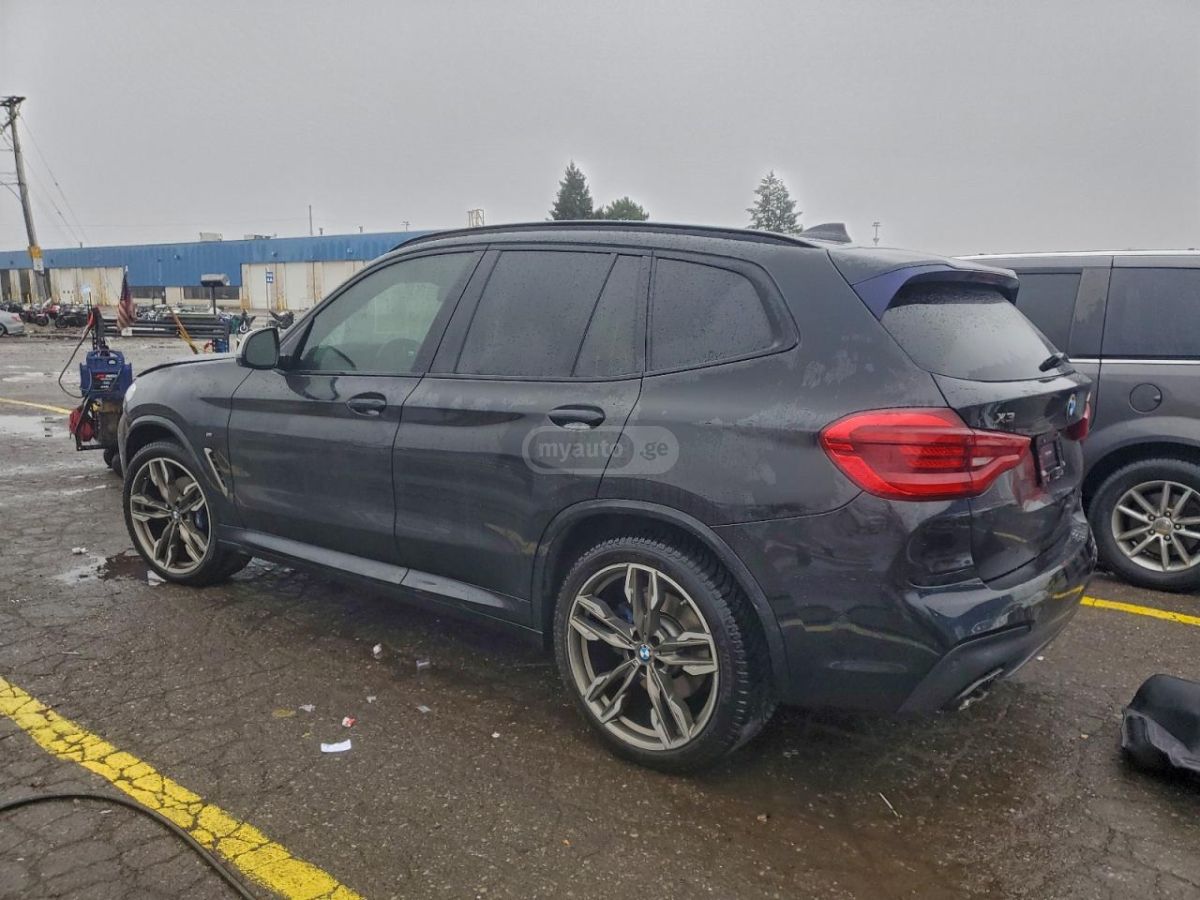 BMW X3 2018 — photo 2