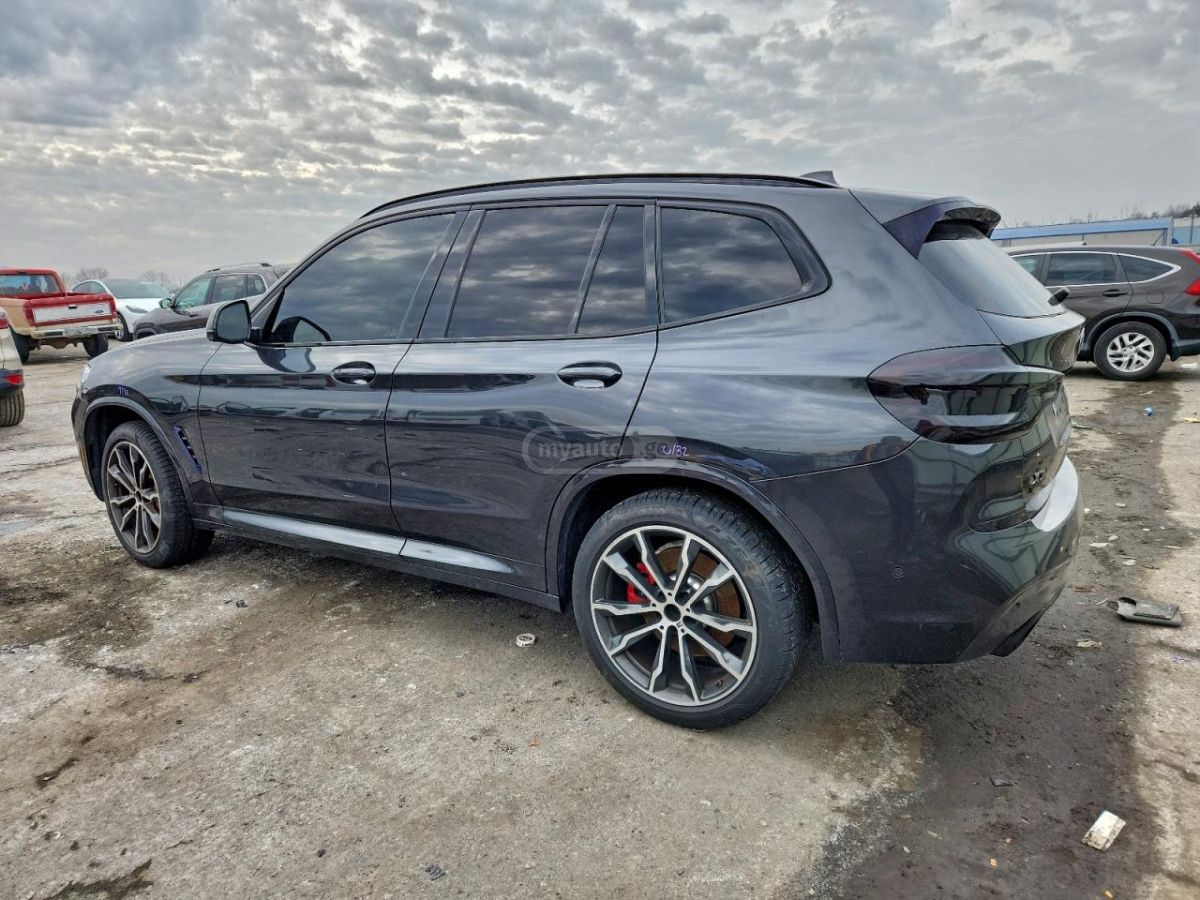 BMW X3 2021 — photo 2