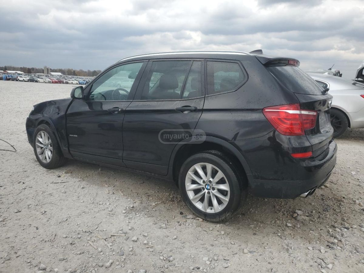 BMW X3 2017 — photo 2