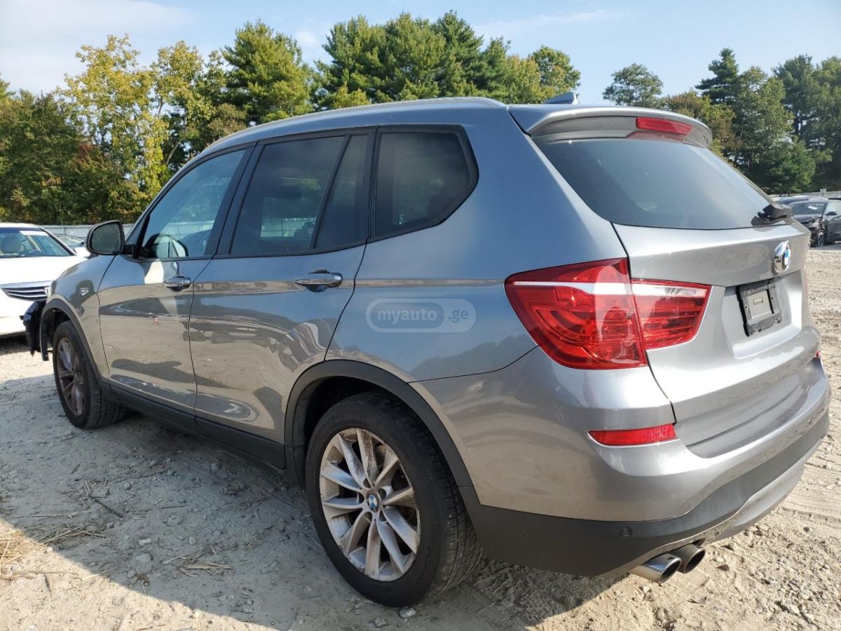 BMW X3 2016 — photo 2
