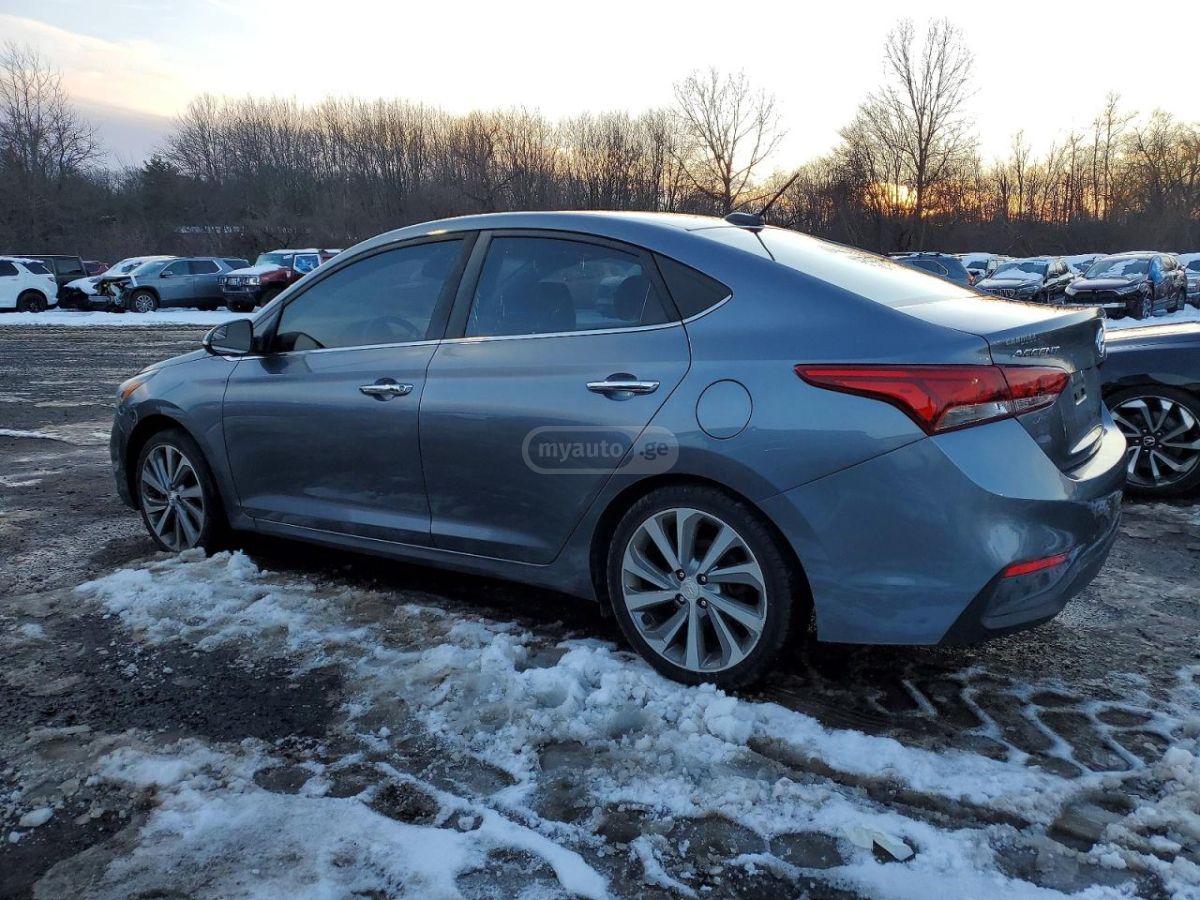 Hyundai Accent 2018 — photo 2