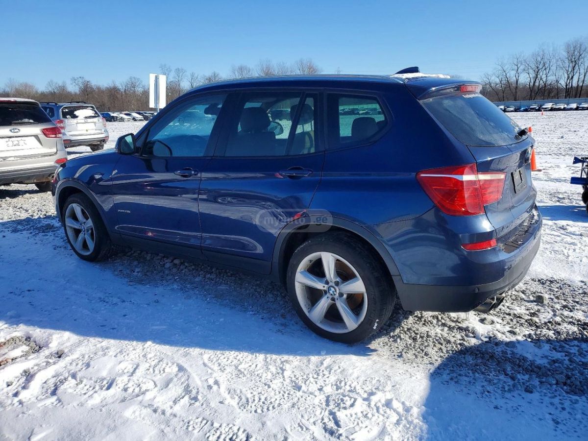 BMW X3 2017 — photo 2