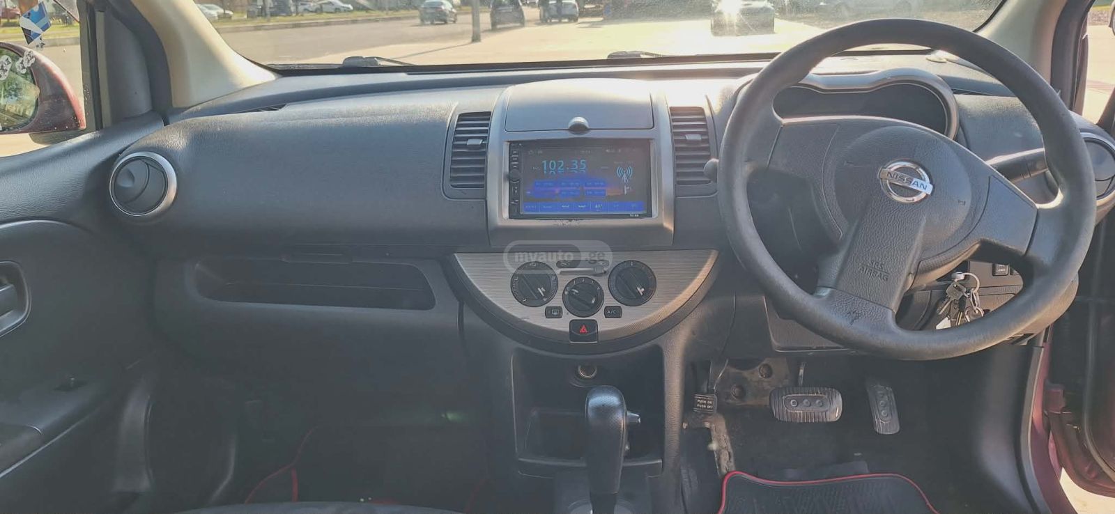 Nissan Note 2005 — photo 2