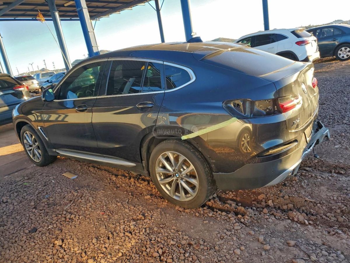 BMW X4 2019 — photo 2