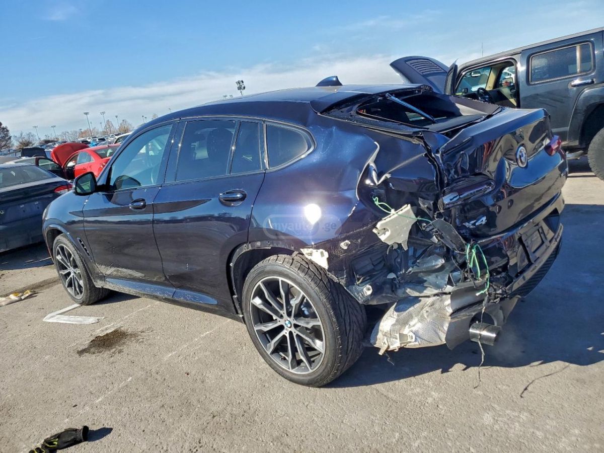 BMW X4 2019 — photo 2