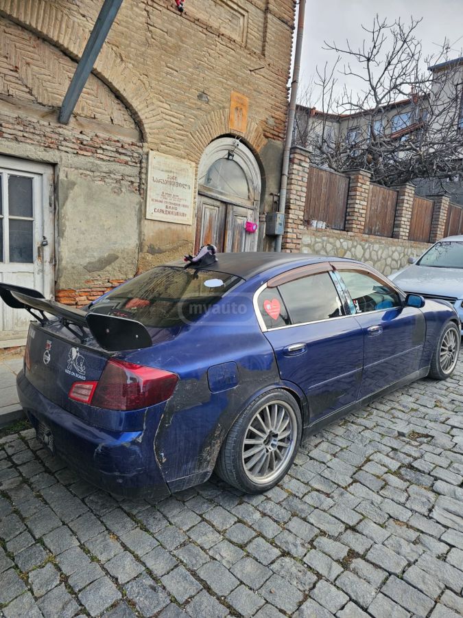 Nissan Skyline