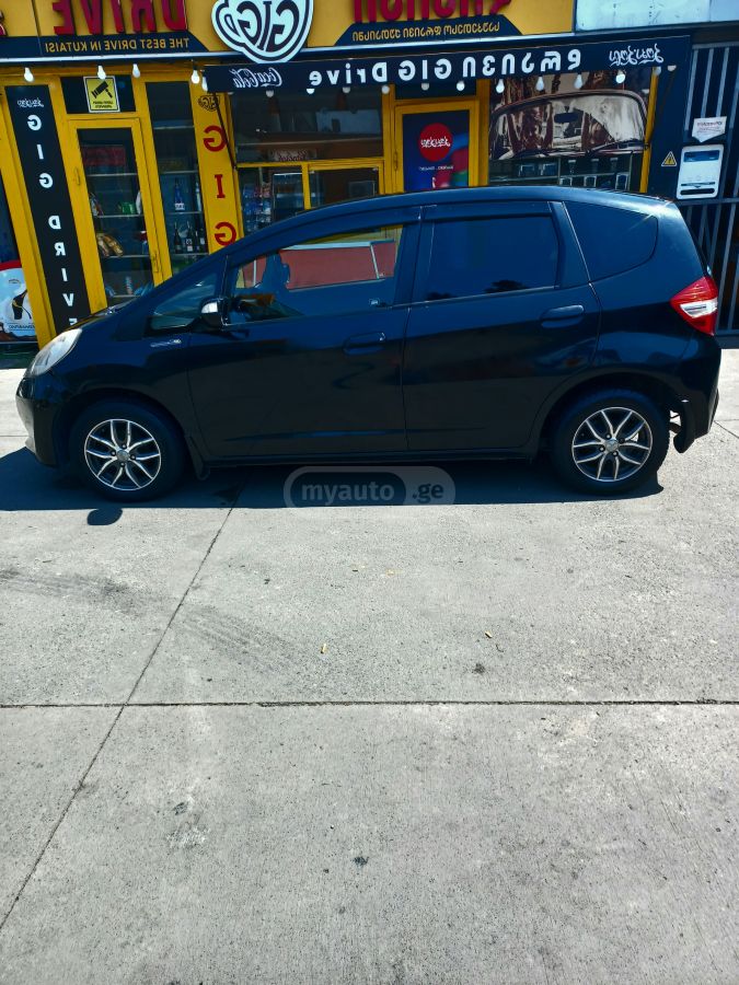 Honda Fit 2011 — photo 2