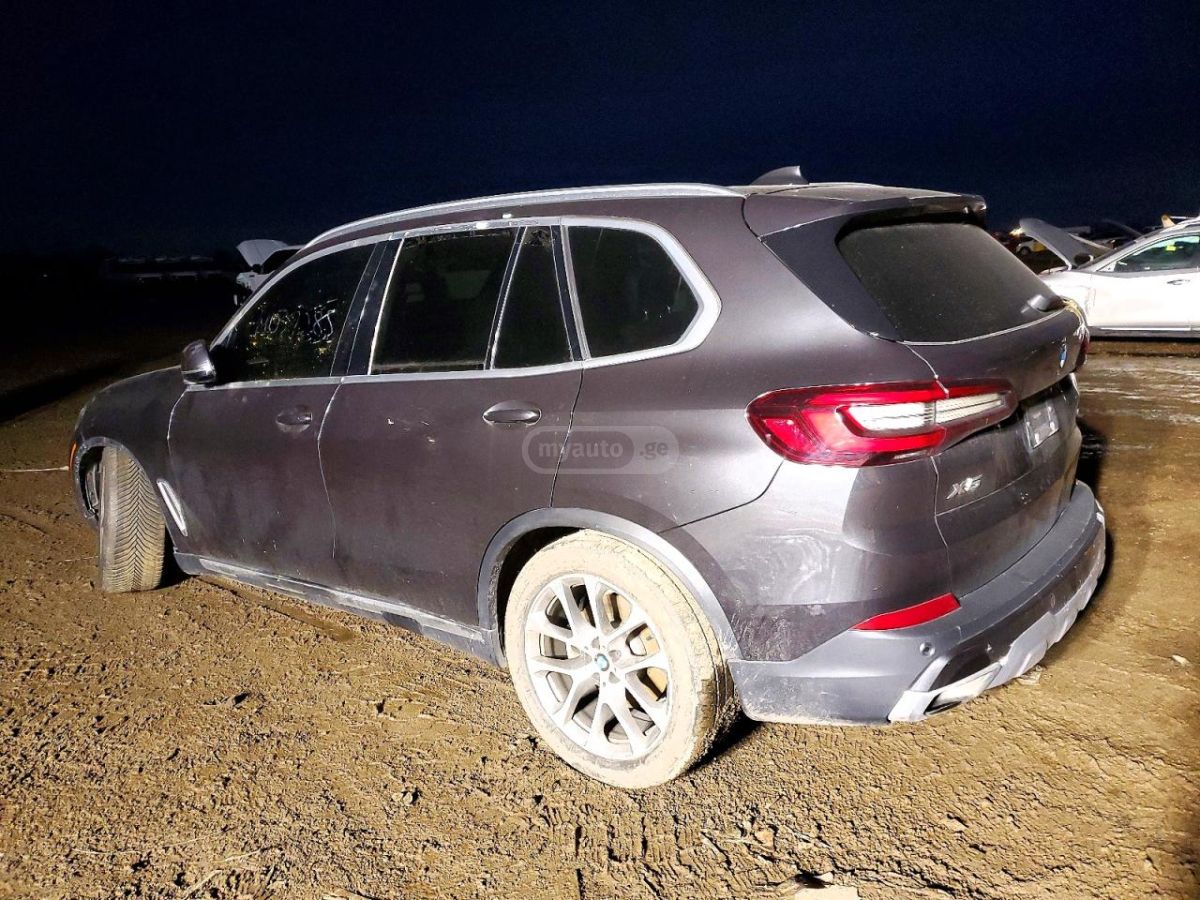 BMW X5 2020 — photo 2