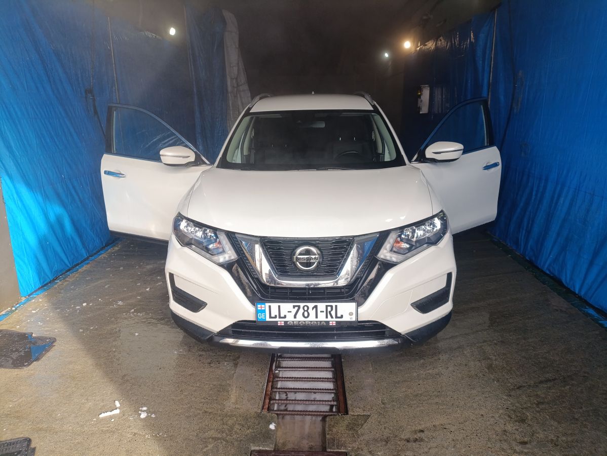 Nissan Rogue