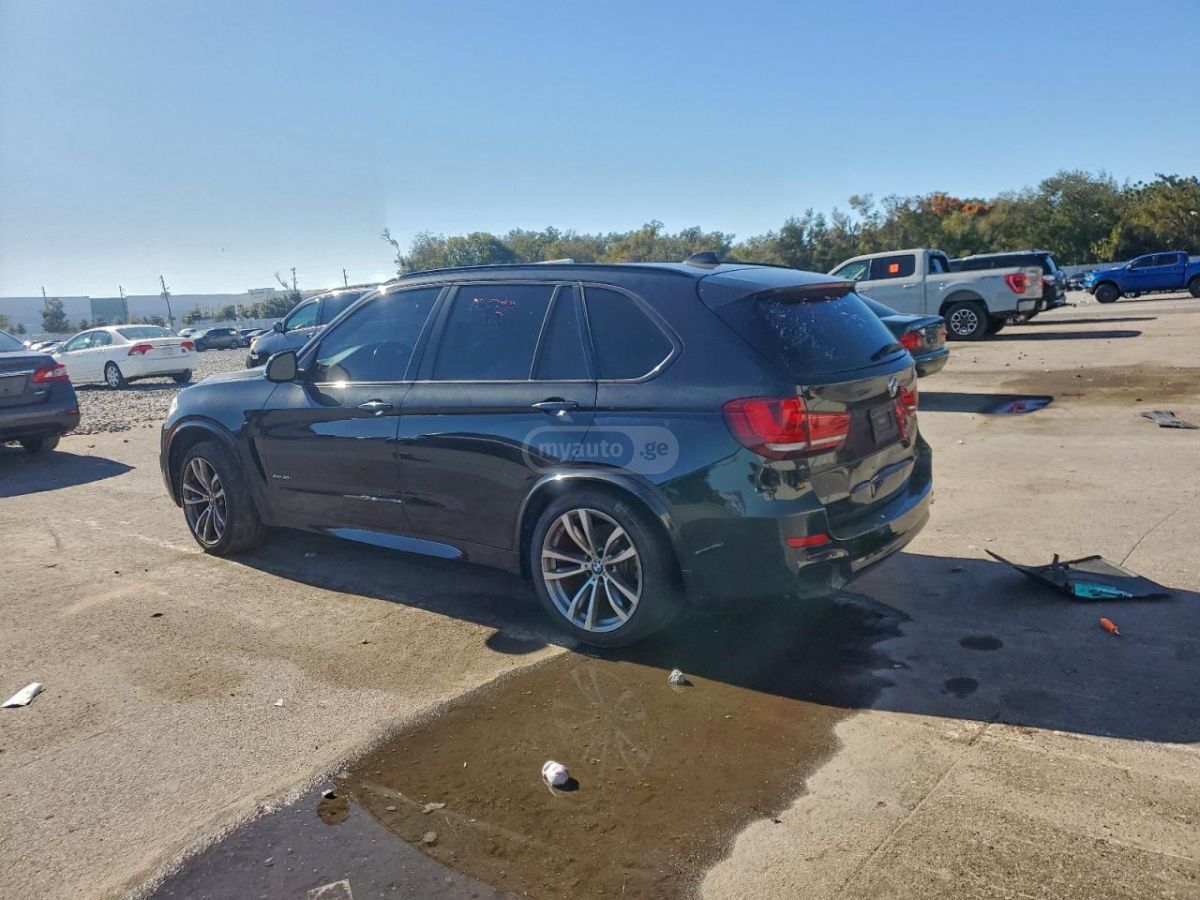 BMW X5 2015 — photo 2