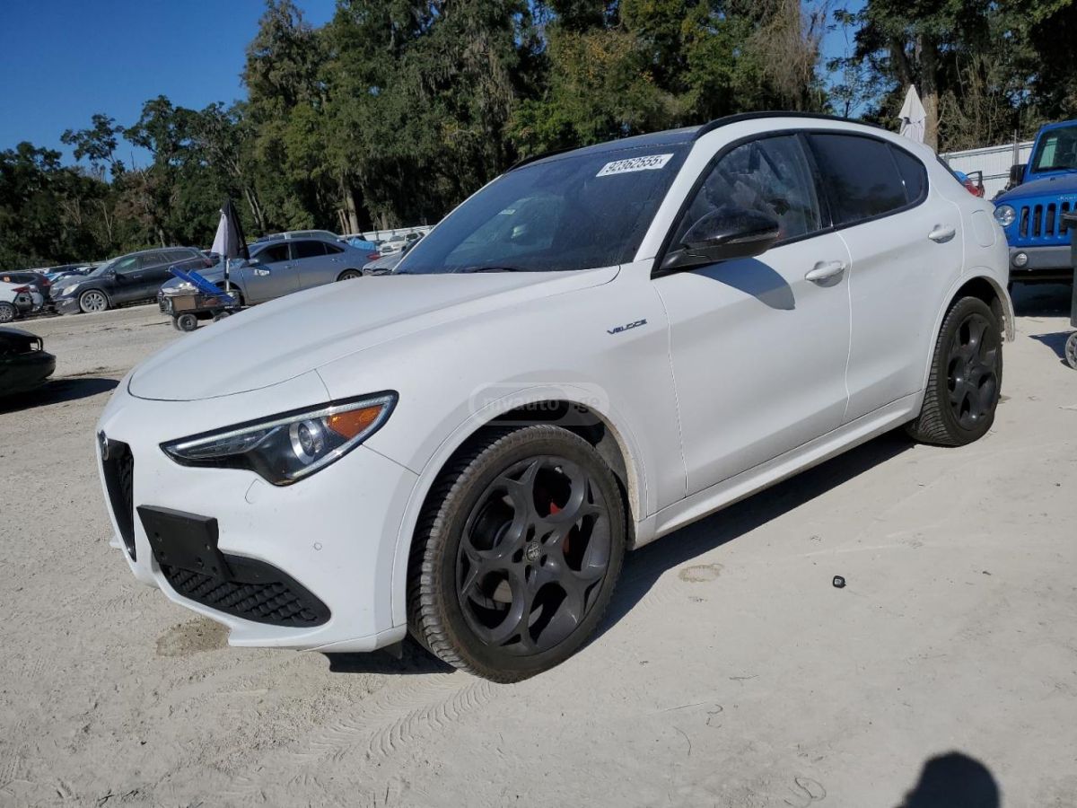 Alfa Romeo Stelvio