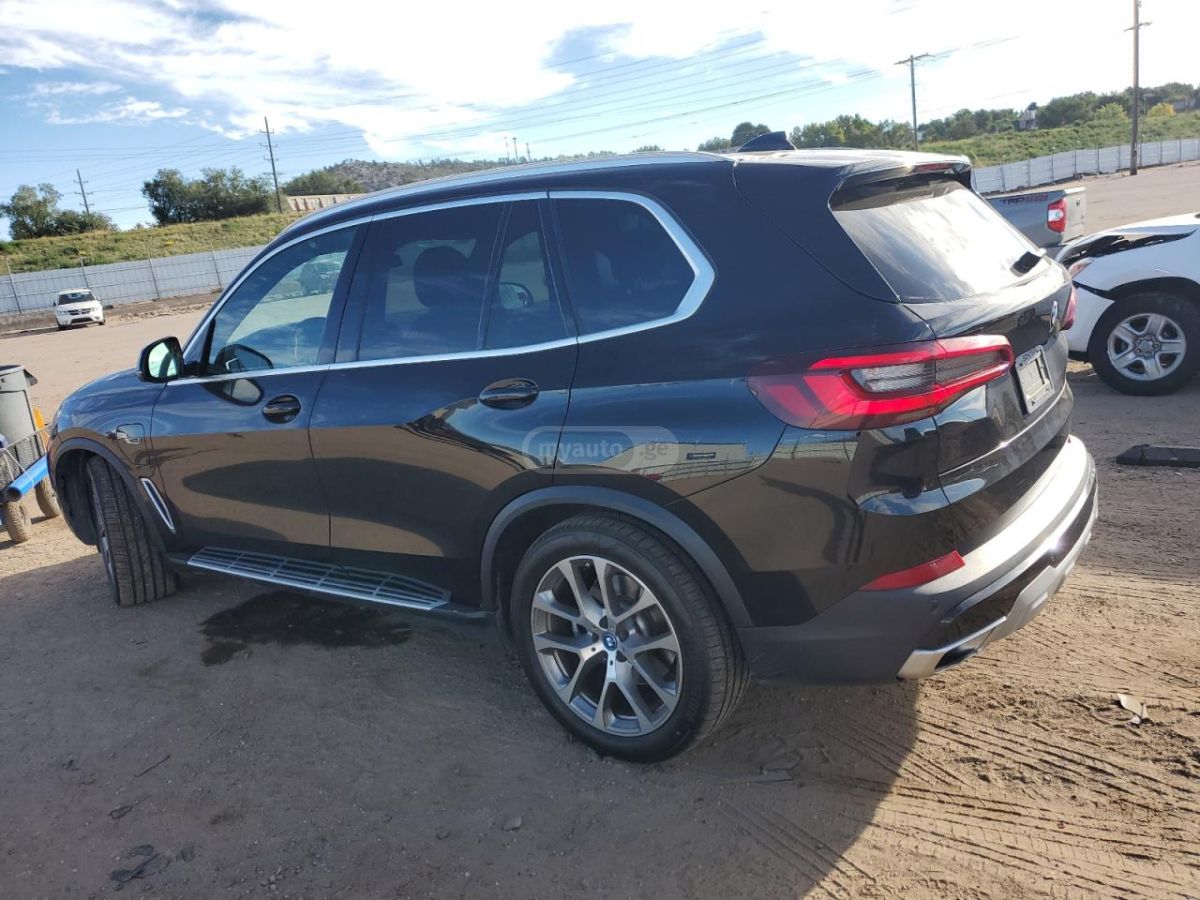 BMW X5 2023 — photo 2