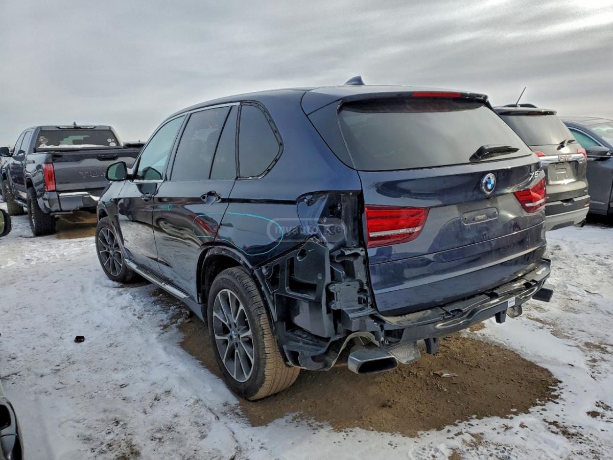 BMW X5 2015 — photo 2
