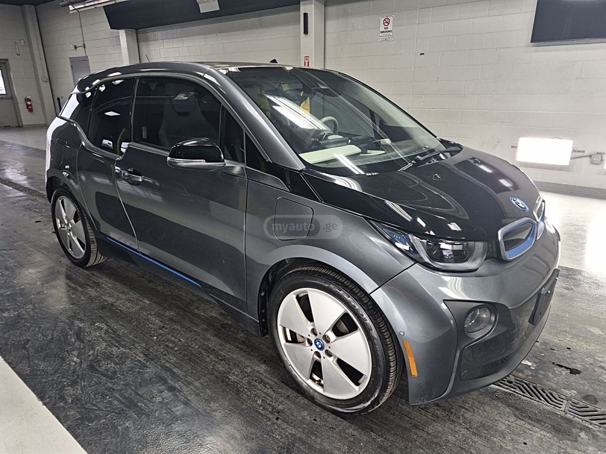BMW i3