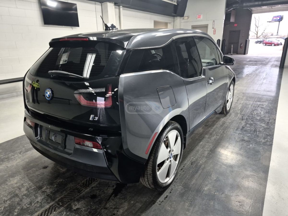 BMW i3 2016 — photo 2