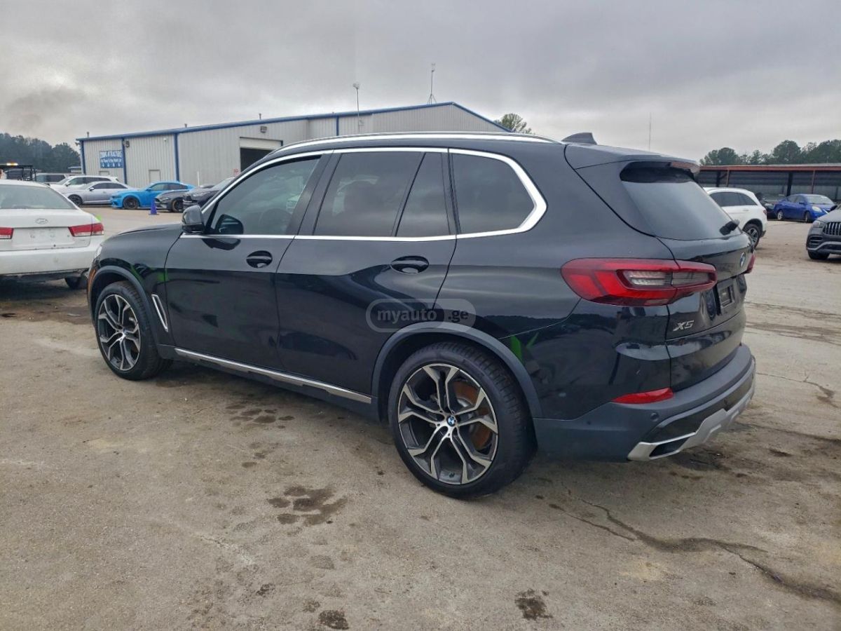 BMW X5 2020 — photo 2