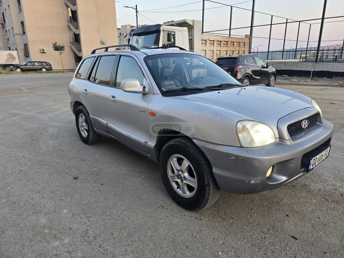 Hyundai Santa FE