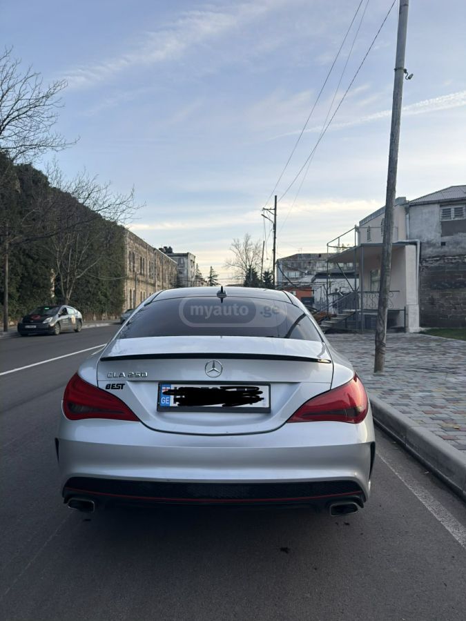 Mercedes-Benz CLA 250 2016 — photo 2