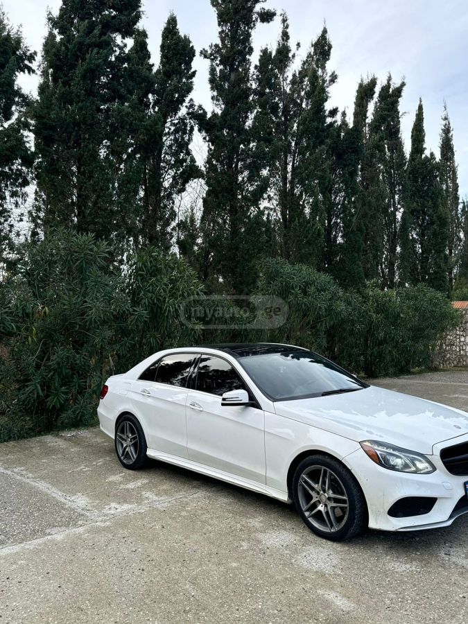 Mercedes-Benz E 350 2014 — photo 2