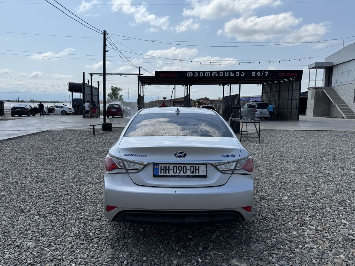 Hyundai Sonata 2014 — photo 2